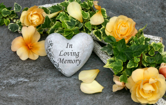 Традиції догляду за місцями поховання